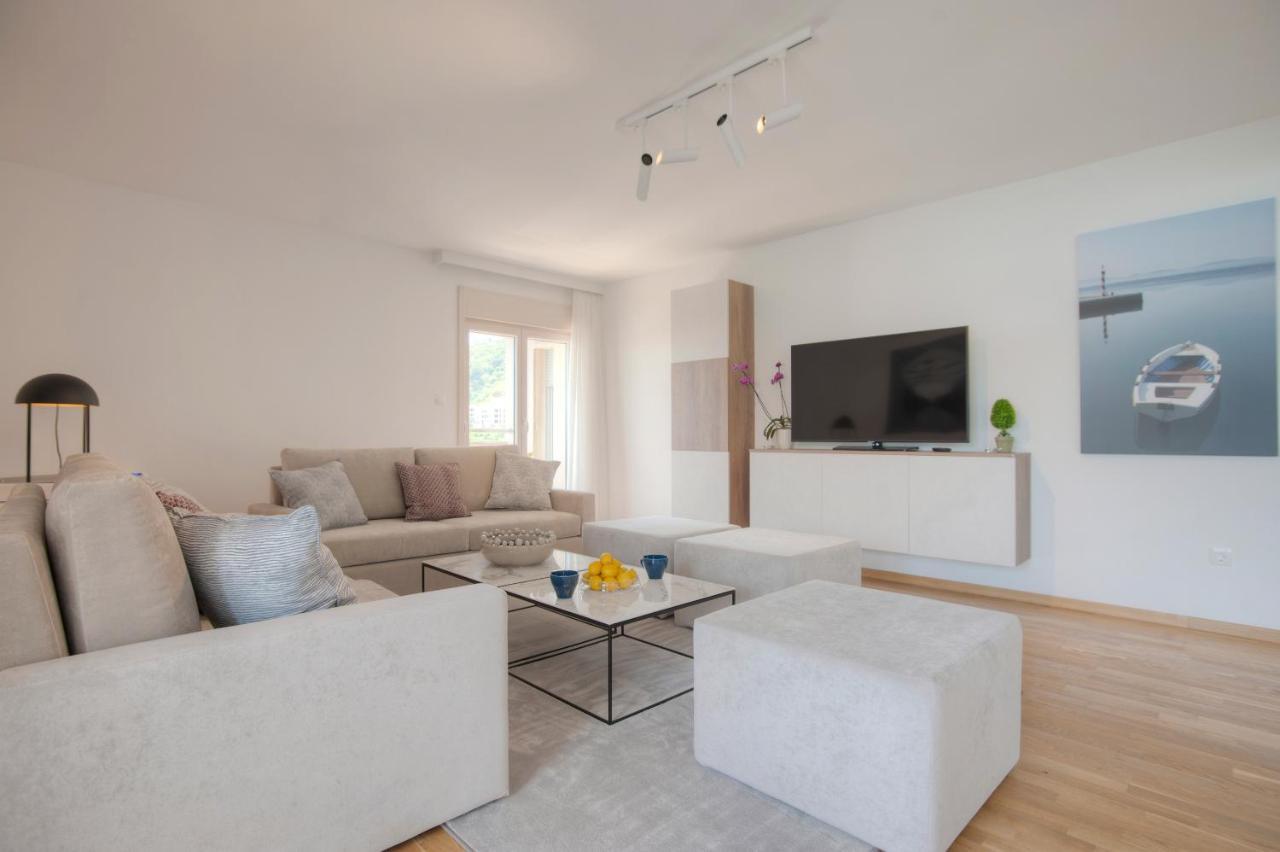 Fontana Seafront Residences Budva Luaran gambar